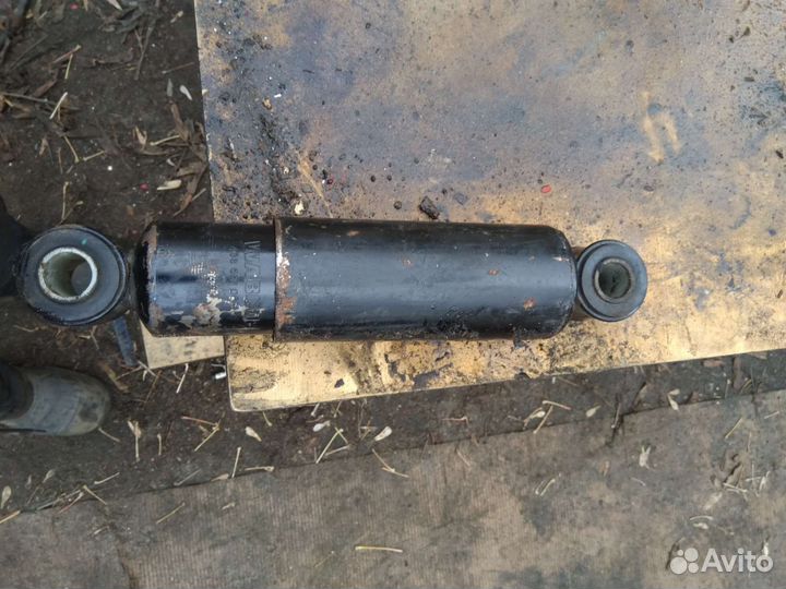 Амортизатор