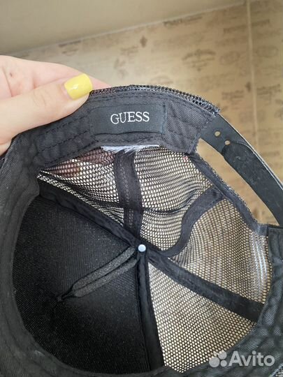 Кепка летняя Guess