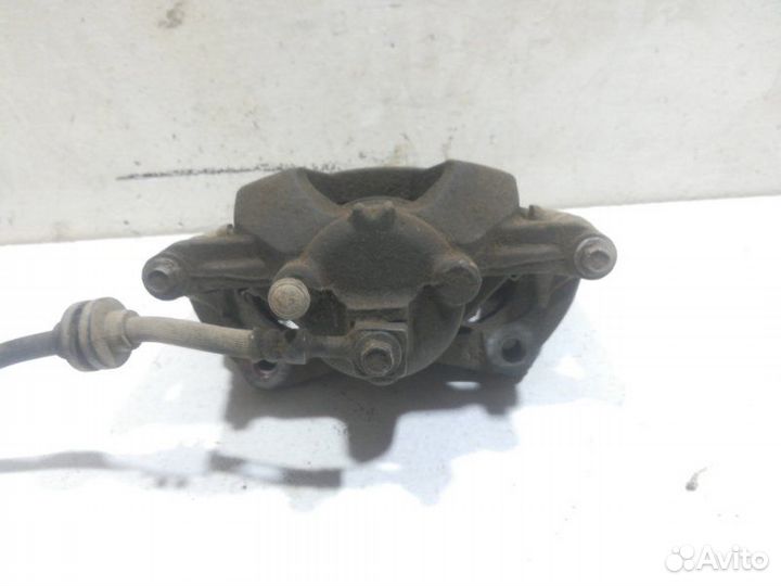 Суппорт передний передний левый Opel Astra J P10