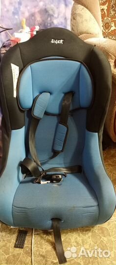 Детское кресло в машину