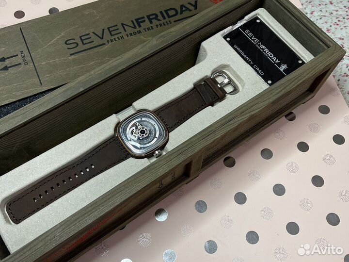 Часы sevenfriday оригинал