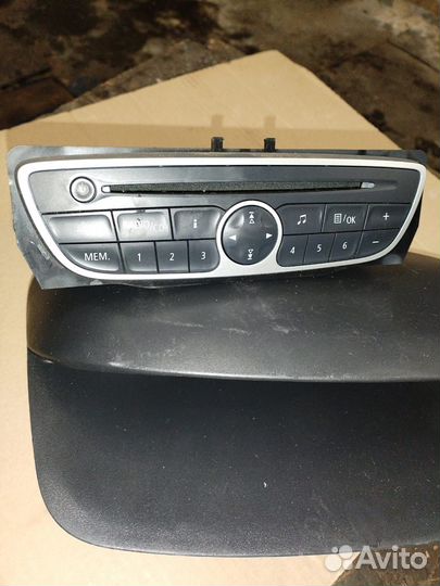 Магнитола рено флюенс меган 3