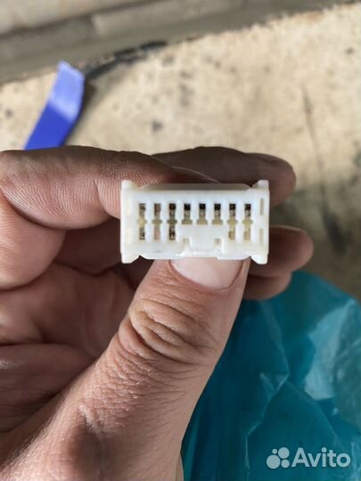 Зеркало заднего вида