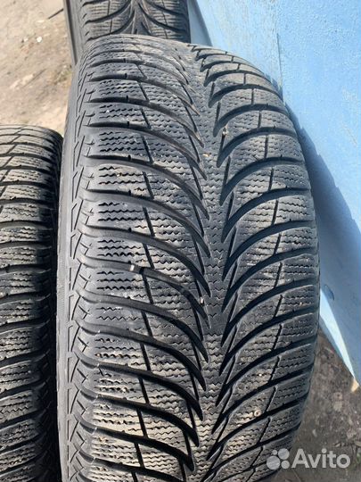Goodyear UltraGrip Ice 205/55 R16