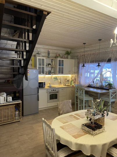 Дом 170 м² на участке 10 сот.