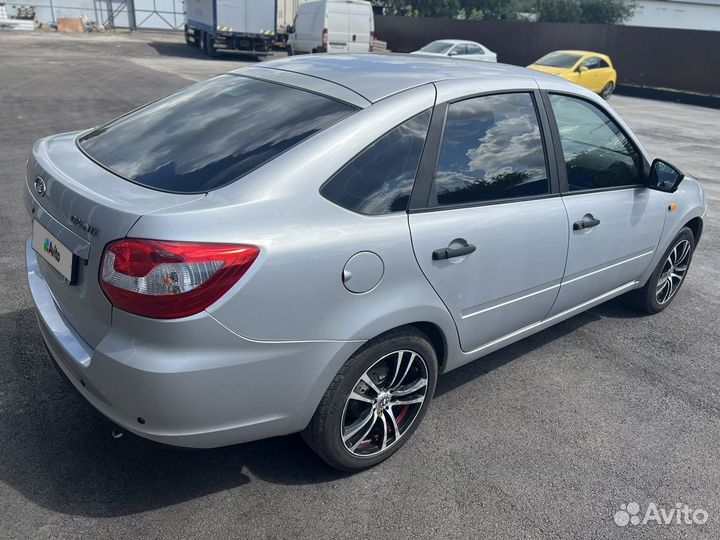 LADA Granta 1.6 МТ, 2017, 64 155 км