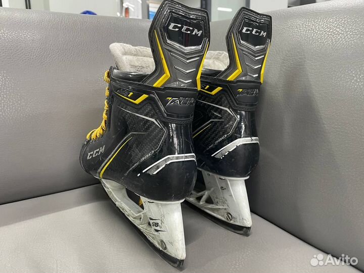 Коньки CCM SuperTacks AS1 SR (7ее)