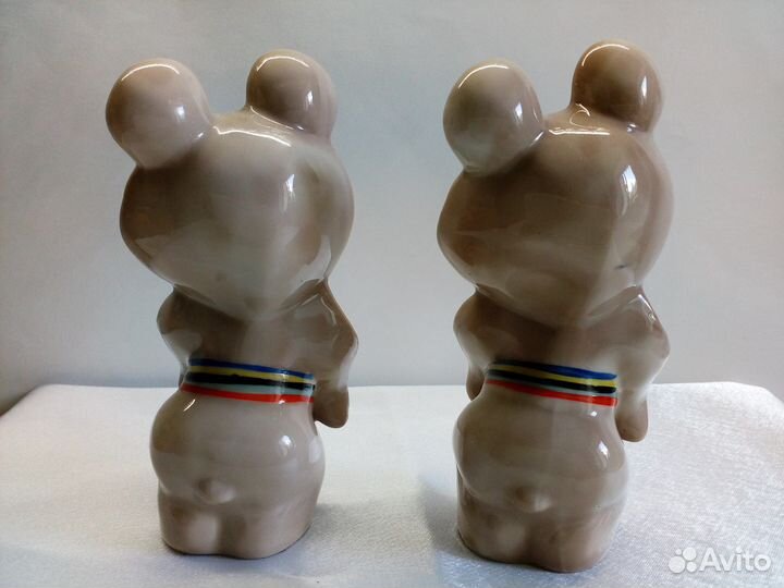 Фарфоровая статуэтка Олимпийский мишка Довбыш