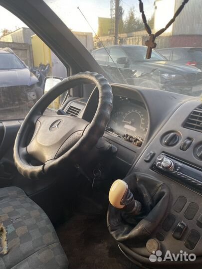 Mercedes-Benz Vito 2.1 МТ, 2001, 450 000 км