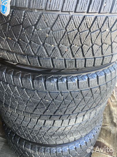 Bridgestone Blizzak DM-V2 225/65 R17 102S