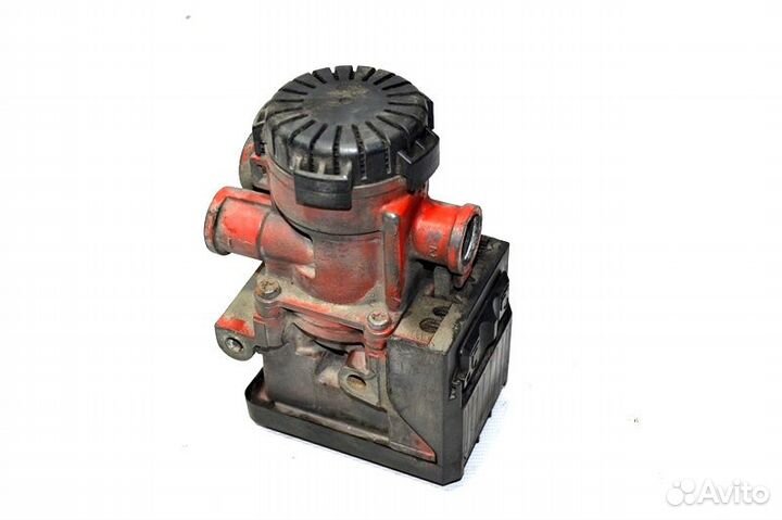 Кран EBS, переднего моста, левый (модулятор) scani