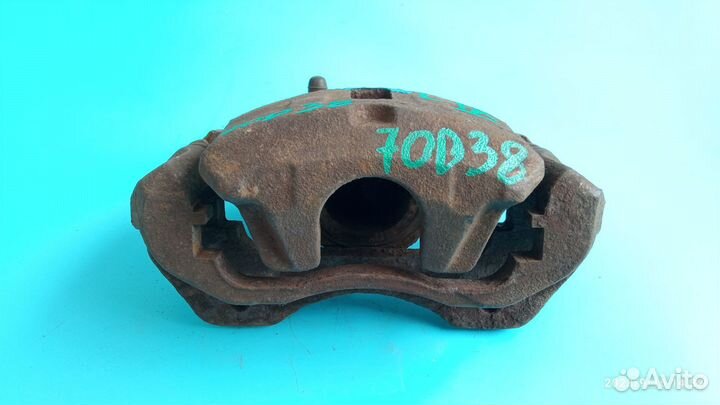 Суппорт передний правый для Mitsubishi Lancer 9