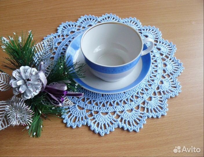Салфетки вязаные сервировочные