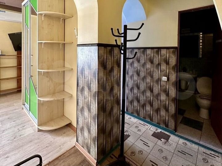 2-к. квартира, 40 м², 1/3 эт.