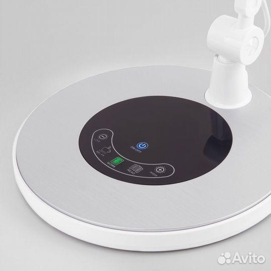 Светодиодный настольный светильник Eurosvet Modern