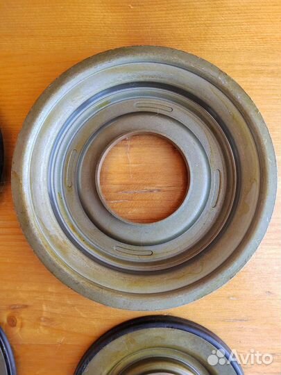 Поршни обрезиненные для АКПП 09G