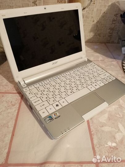 Нетбук acer aspire one 4 cb