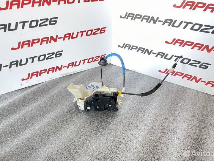 Замок двери передний Audi A4 B8 2.0 tfsi