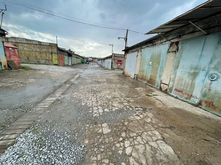 Гараж, 12 м²