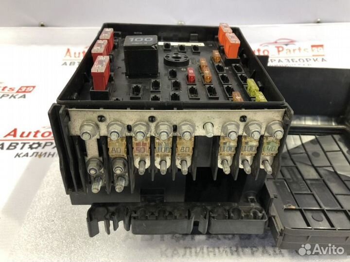 Блок предохранителей Volkswagen Passat B6