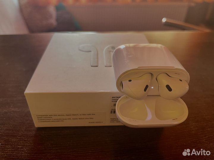 Наушники Apple Airpods 2