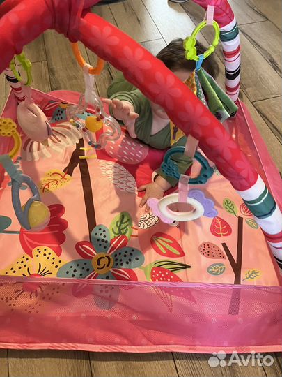 Развивающий коврик новый