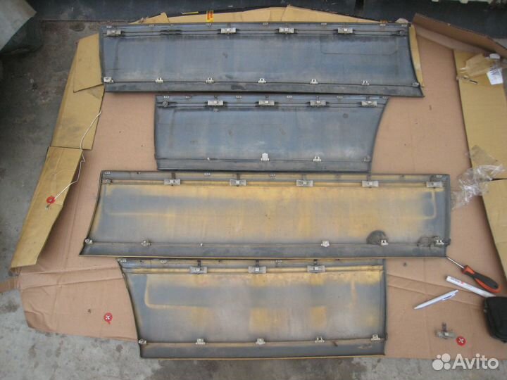 Накладки дверей хром Mercedes-Benz W124