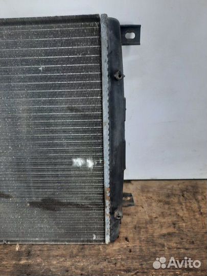 Радиатор основной Volkswagen Golf Plus хэтчбэк 5
