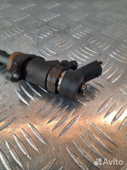 Форсунка Peugeot 307 1.6 9HZ 2006