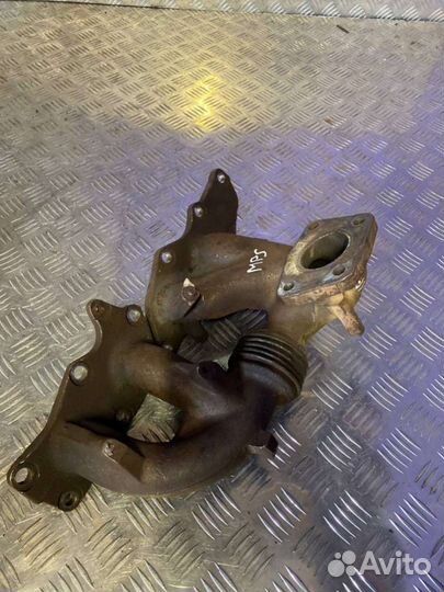 Коллектор выпускной Mazda3 BK2007