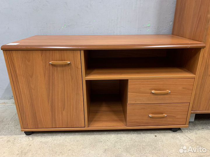 Тумба под тв