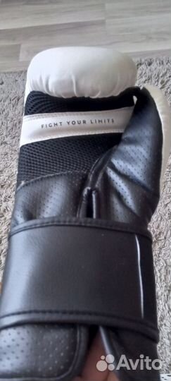 Боксерские перчатки детские 8 oz декатлон