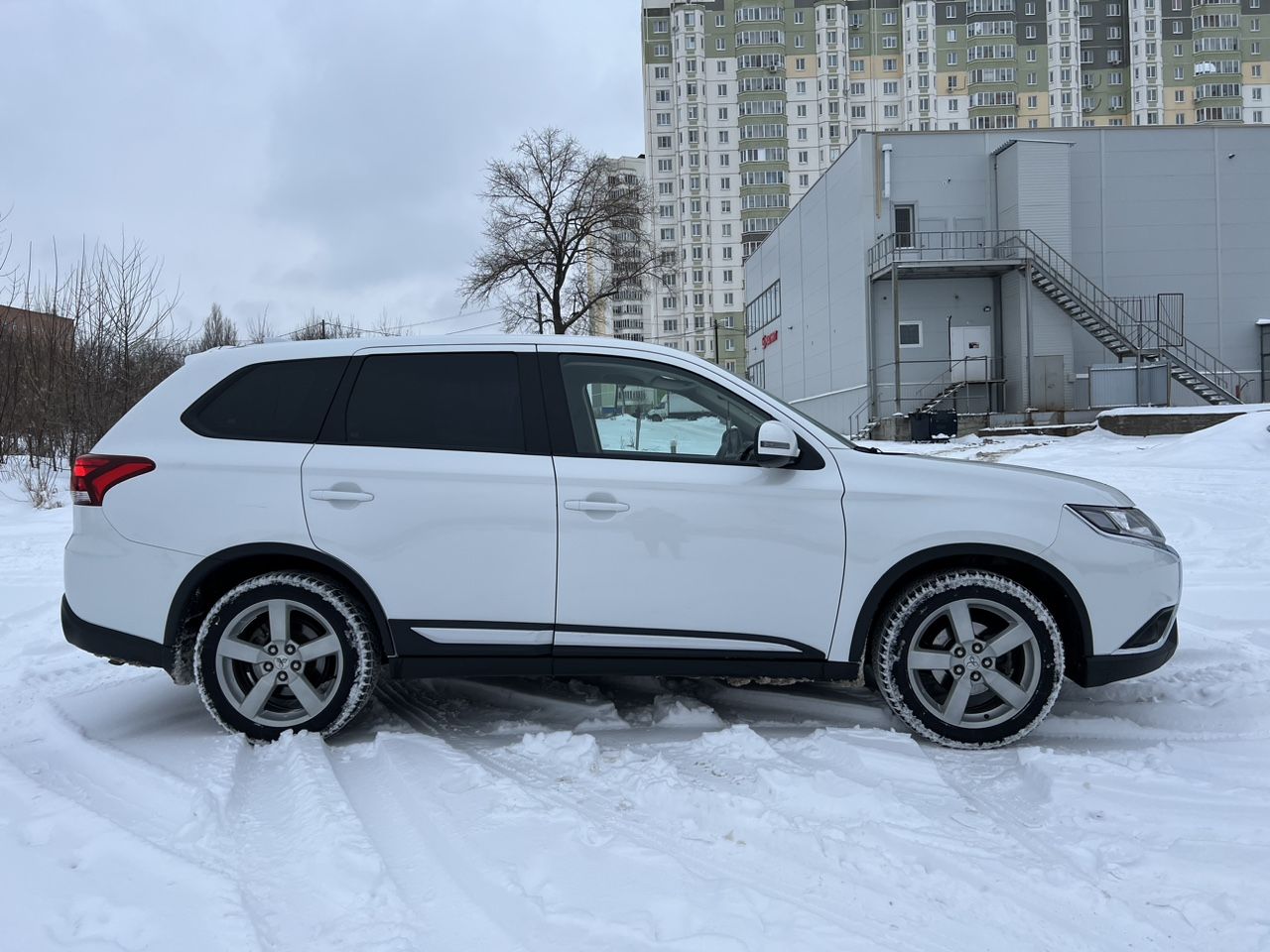 Mitsubishi Outlander: фото владельца