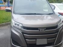 Toyota Noah 2.0 CVT, 2018, 130 000 км, с пробегом, цена 1 950 000 руб.