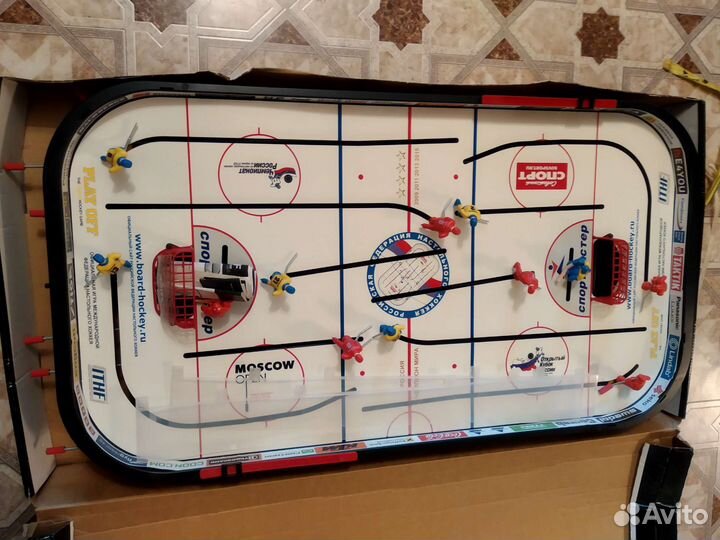 В доставке едет К покупателю настольные игры