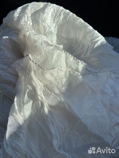 Шелковый палантин жемчужный