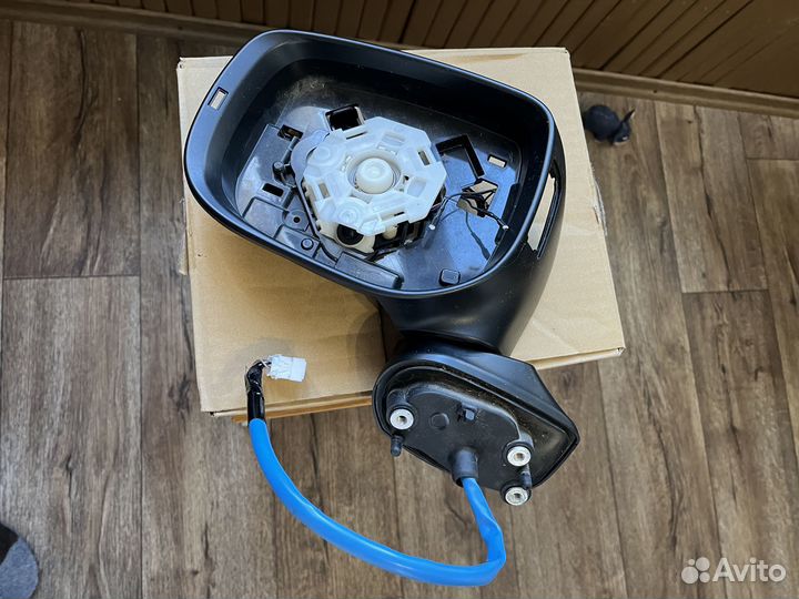 Зеркало боковое левое Субару XV с 2017–