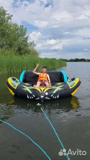 Огромный водный летающий тюбинг для 3ех человек