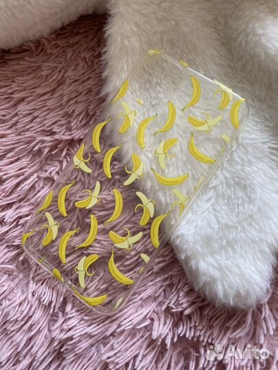 Чехол на iPhone 11