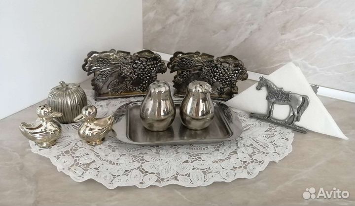 Солонка и перечница. Салфетница. Франция