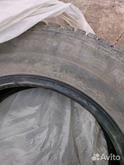 Hankook Winter I'Pike 215/65 R16