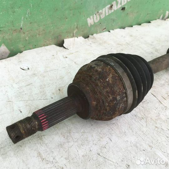 Полуось передняя левая Митсубиси Галант 8