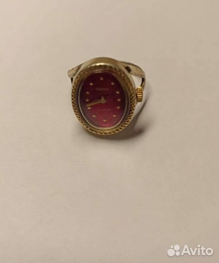 Часы-кольцо. Чайка. ссср. 17 камней