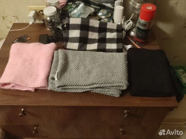 Женские шарфы и платки