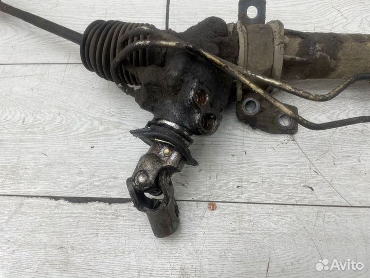 Рулевая рейка Nissan Maxima A32 VQ30 1995