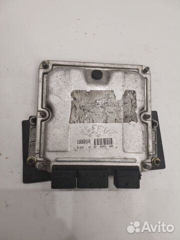 Эбу двигателя Peugeot 406 2.2 HDI 0281011360