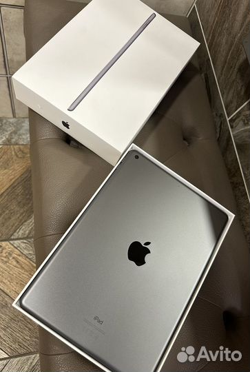 iPad 8 поколения 32gb