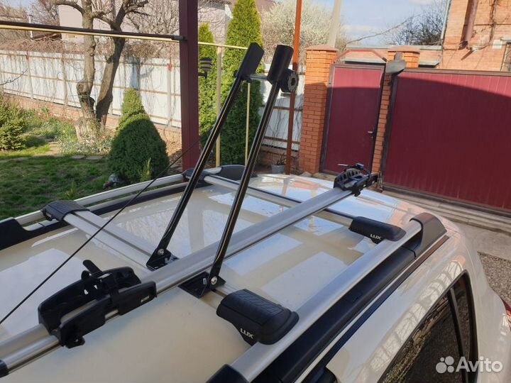 Велокрепление на крышу, фаркоп и заднюю дверь