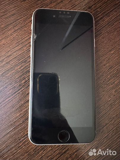 iPhone SE (2020), 128 ГБ