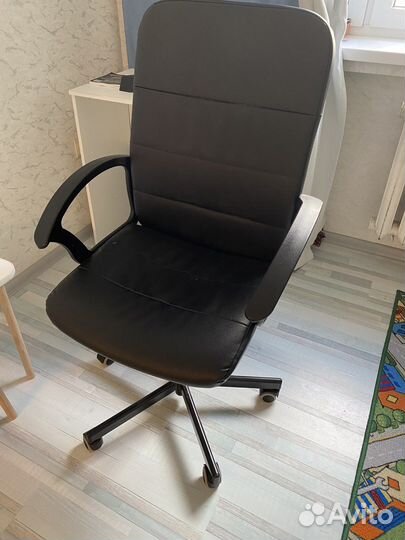 Компьютерное кресло торкел